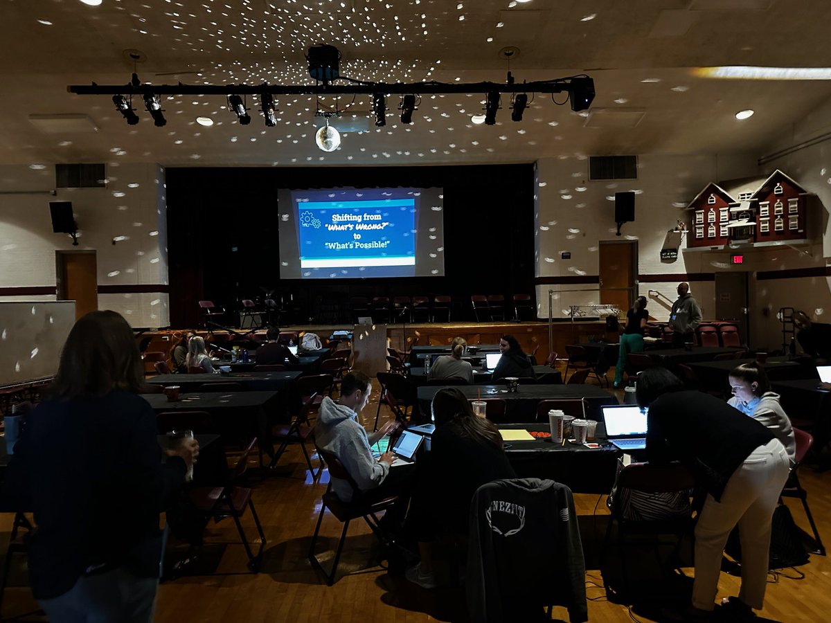 Julia Peter tweet media