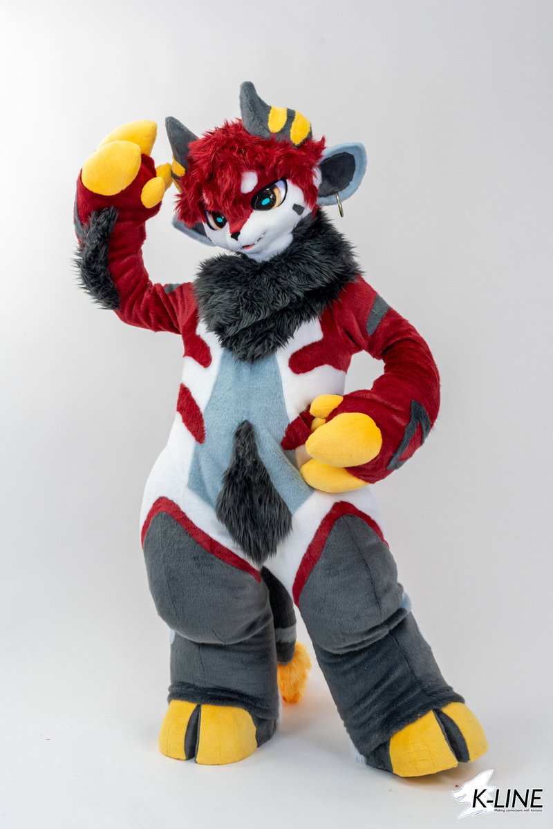 Hey everyone!! Super excited for you to all meet Dengen! He's a powerful bull character by <a href="/Kemono_LINE/">𝗞-𝗟𝗜𝗡𝗘🐦‍⬛デザフェスお疲れ様でした🌌</a>, a mischievous trickster, he loves to cause trouble, though truly, he wants nothing more than to meet new people and be everyone's friend! 

#FursuitFriday #kemonoline