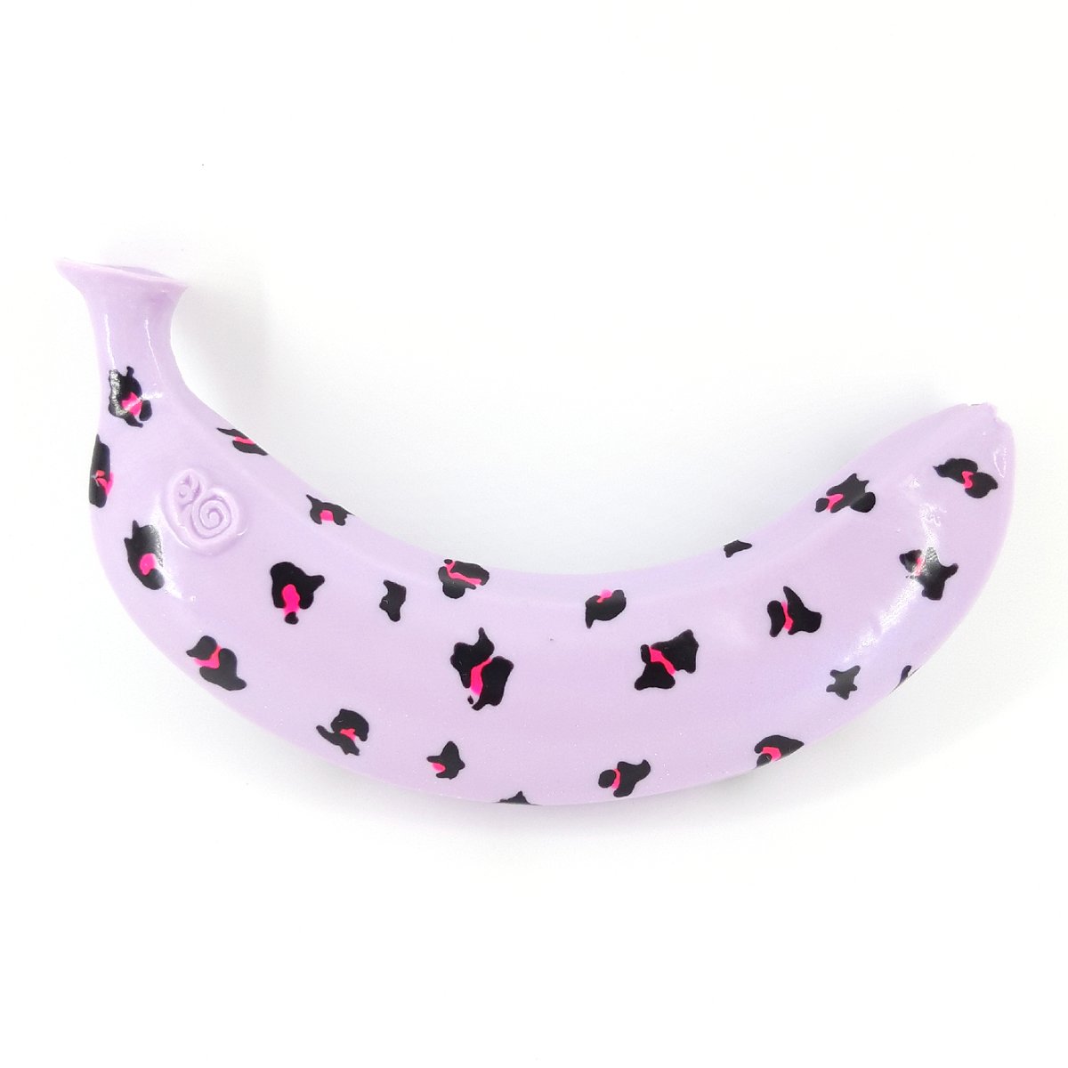 _SelfDelve_'s tweet photo. Kaum stand die spektakulär bemalte #Banane im Onlineshop, war sie auch schon wieder weg.
Schaut immer mal wieder rein, wenn ihr scharf auf verrückte #Unikate seid! Oder lasst euch noch eine anfertigen. Machen wir totalsupergern. 🥰

#leoprint #selfdelve #handbemalt #fruitart https://t.co/w1zD3aOmae