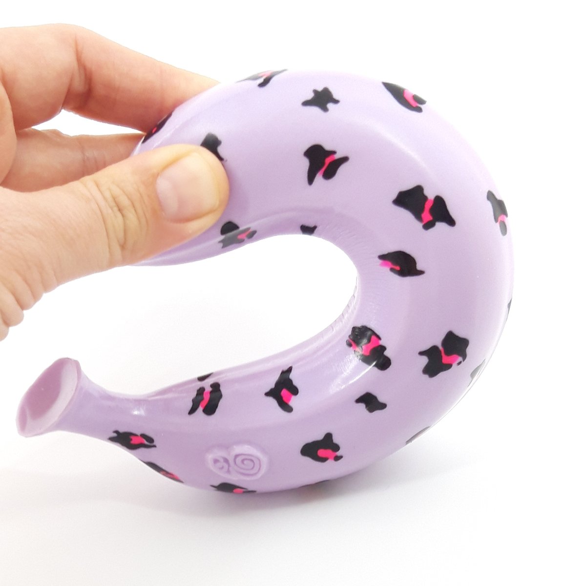 _SelfDelve_'s tweet photo. Kaum stand die spektakulär bemalte #Banane im Onlineshop, war sie auch schon wieder weg.
Schaut immer mal wieder rein, wenn ihr scharf auf verrückte #Unikate seid! Oder lasst euch noch eine anfertigen. Machen wir totalsupergern. 🥰

#leoprint #selfdelve #handbemalt #fruitart https://t.co/w1zD3aOmae