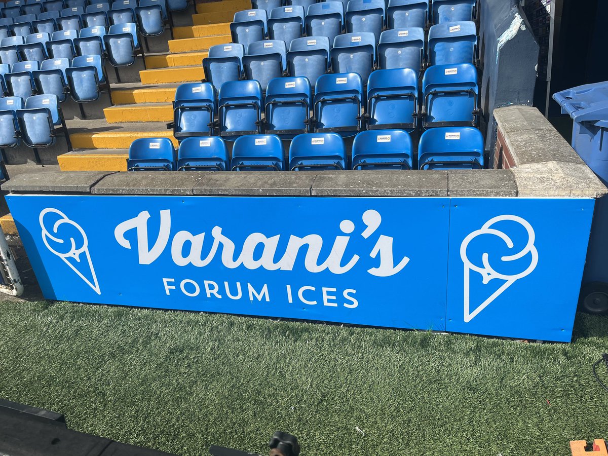 Thank you Ricardo ⁦<a href="/VaraniForumCafe/">Varani's Forum Cafe💙</a>⁩👏👏for taking advertising with us here ⁦<a href="/KilmarnockFC/">Kilmarnock FC</a>⁩ for another season. 🍦⚽️🍦🔵🍦⚽️