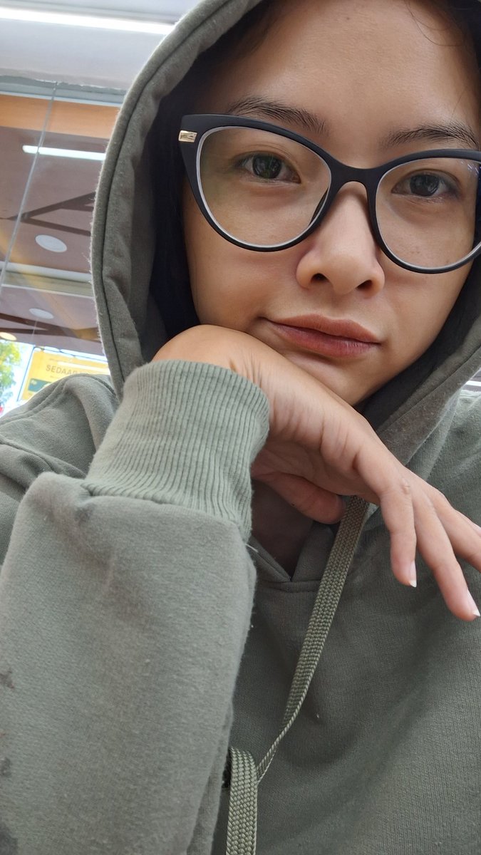 ayyudian's tweet photo. Mau bikin thread spill shopee di sini juga ahh~
Oke pertama, kacamata clip on murah meriah: https://t.co/zJkd5gv72o https://t.co/3TTkHjw0rZ