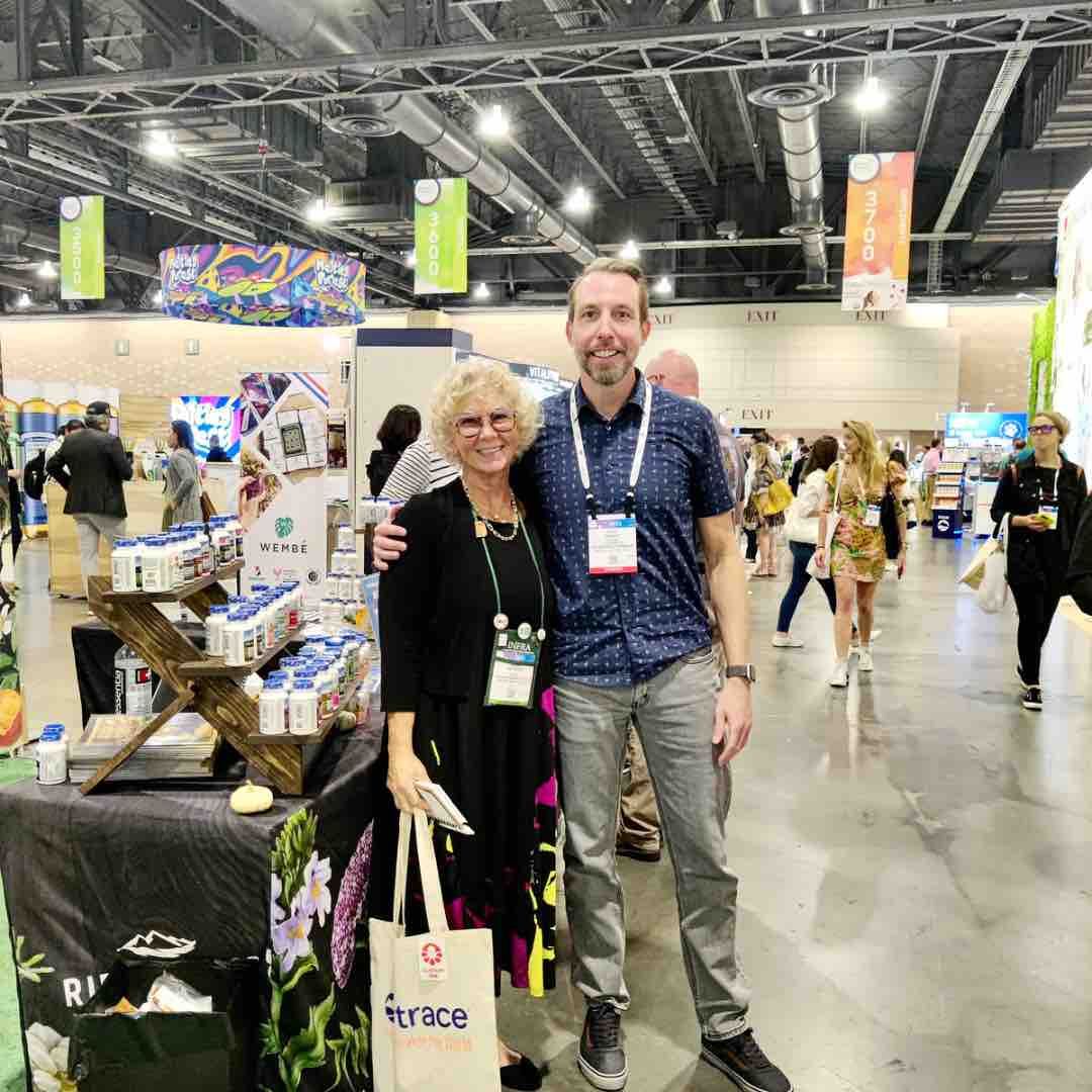 SENPA_Assn's tweet photo. SENPA is here at Expo East in Philadelphia through the weekend- Please say hello if you see us! 🤝

#ExpoEast #NaturalProductTradeshow #SENPA #Networking https://t.co/0zeAmEs265