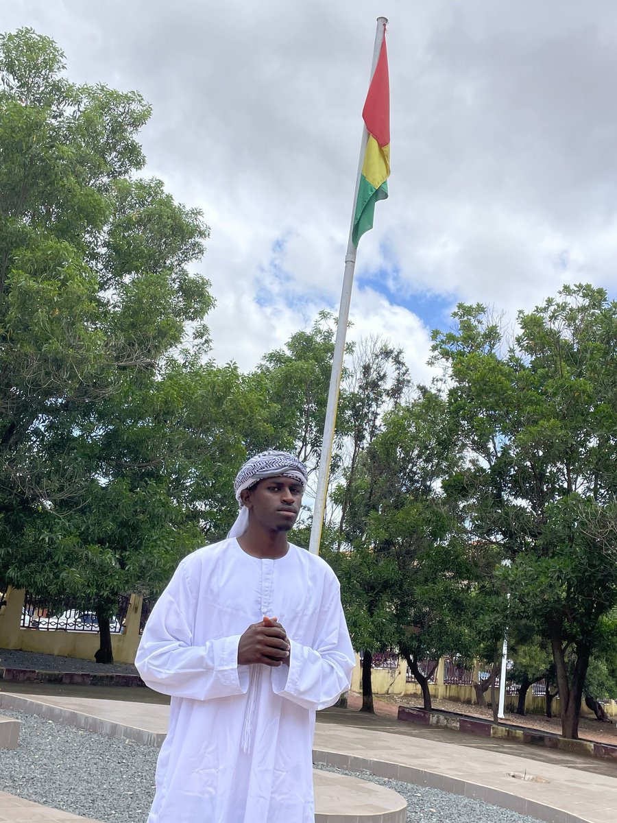 Thierno_Gnekema's tweet photo. Bonne journée de vendredi
En route pour le #FestivaldesArtsauFoutahFestaf
#Festaf
@TroupePottal https://t.co/NgXti3zI7N