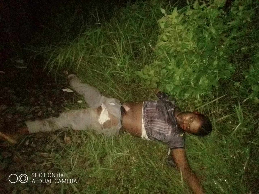 কালিয়াকৈরে ট্রেনে কাটা পড়ে যুবক নিহত