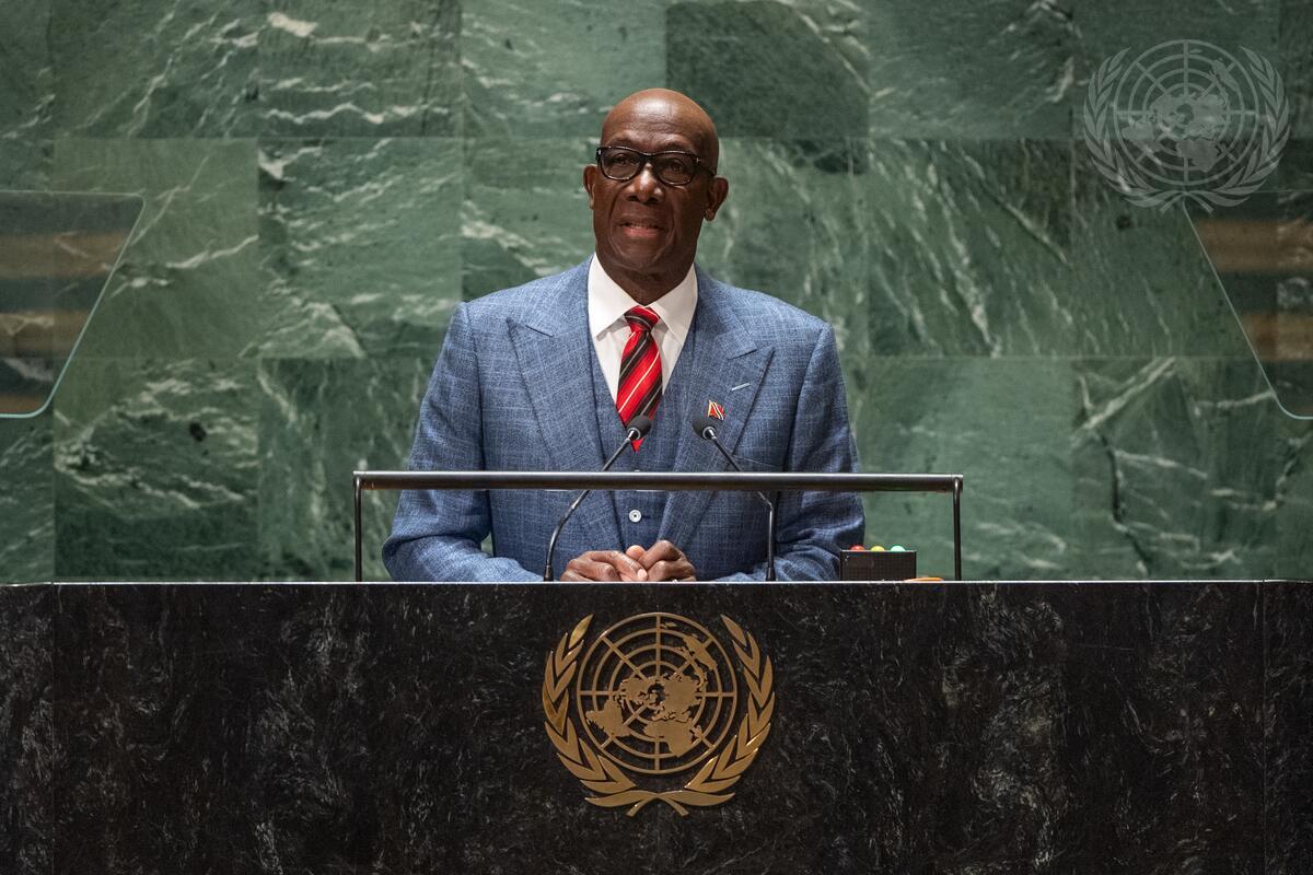 H.E. Keith Rowley, Prime Minister of the Republic of Trinidad and Tobago 🇹🇹 @UN #GeneralDebate 🔗Access the recording and transcript of the statement here: gadebate.un.org/en/78/trinidad… #UNJournal #UNGA © UN Photo/Cia Pak