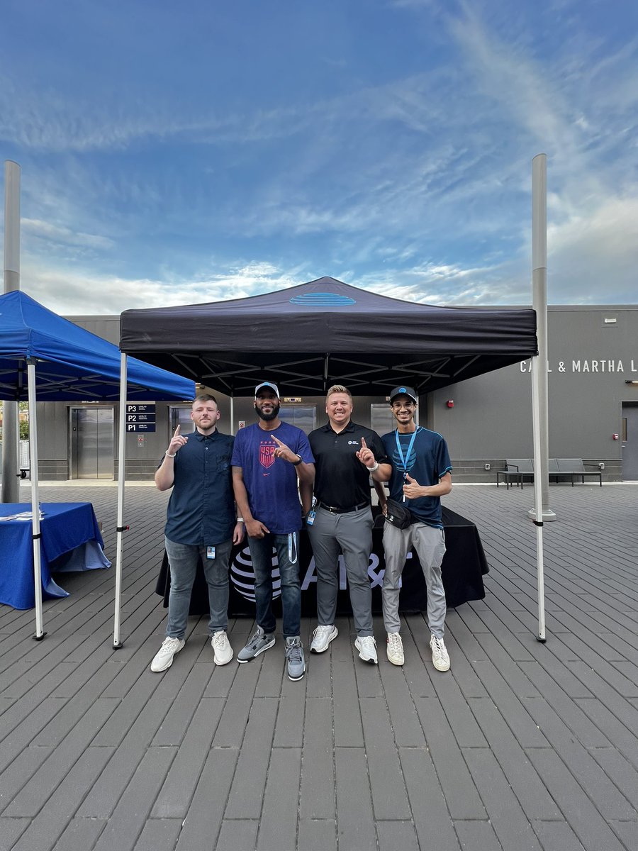 Logan Hoffer tweet media