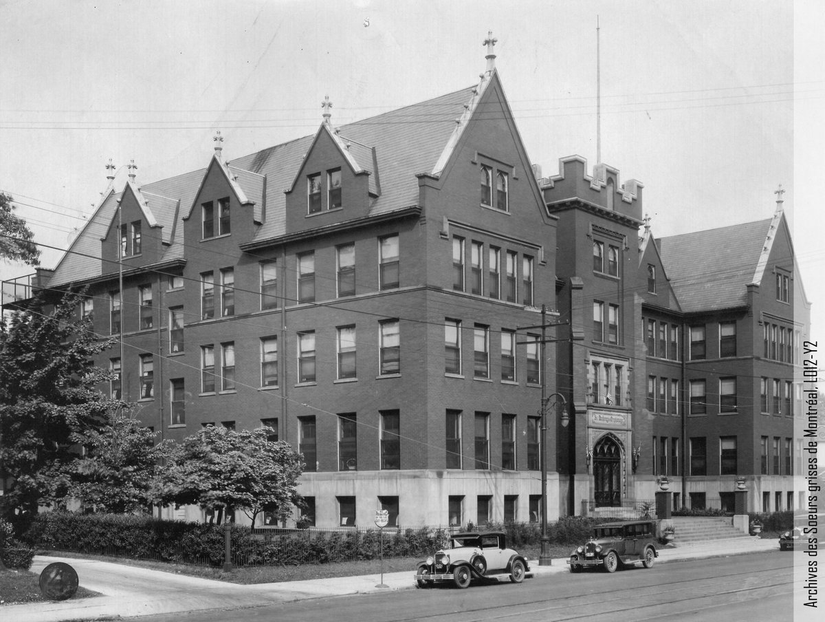 Le 16 septembre 1855, l’administration générale des Sœurs grises fonde un orphelinat à Toledo en Ohio. Elles y resteront jusqu'en 1951. #archives #toledo #soeursgrises #greynuns #history #histoire