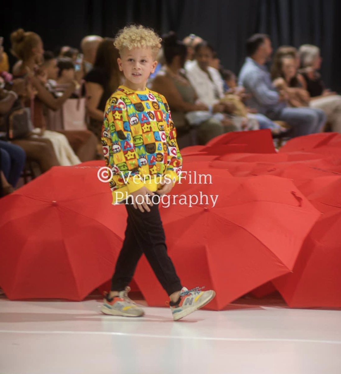 natalieLS1228's tweet image. So proud of Giovanni walking his 1st Fashion Show for Atlantic City Fashion Week at The Showboat Casino  
Thank you Lamont Jeana Bowling for these amazing opportunities for designers &amp;amp; models❤️🤩 @VisitAC 
#talentmanager #southjersey #fashion #kidmodel #dreambig #nj #curlyhair