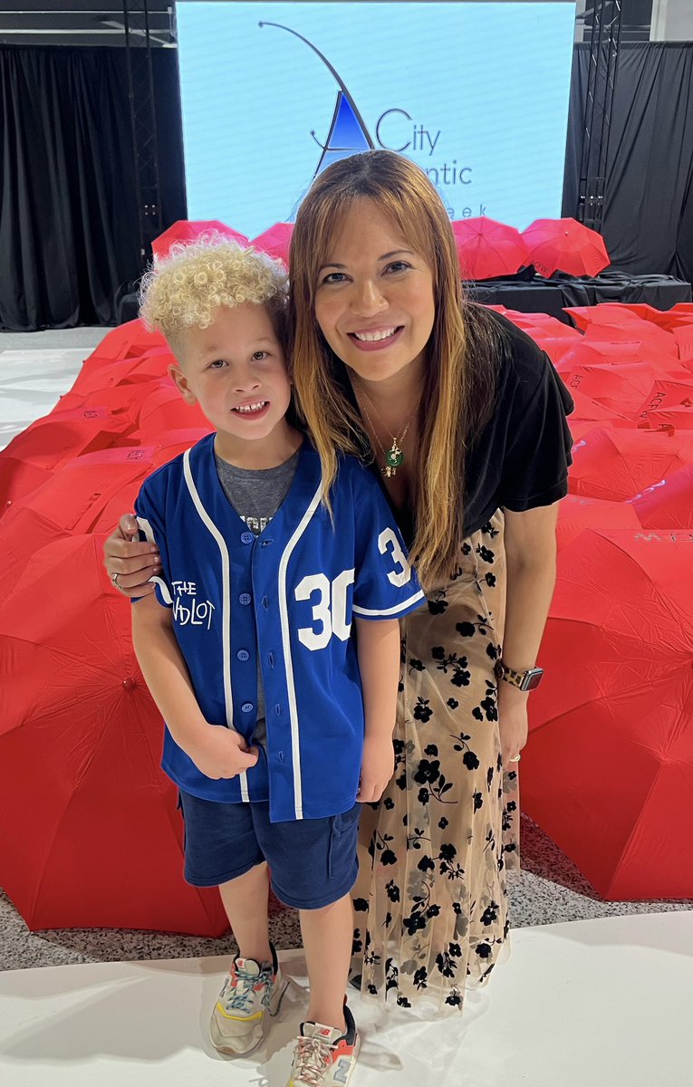 natalieLS1228's tweet image. So proud of Giovanni walking his 1st Fashion Show for Atlantic City Fashion Week at The Showboat Casino  
Thank you Lamont Jeana Bowling for these amazing opportunities for designers &amp;amp; models❤️🤩 @VisitAC 
#talentmanager #southjersey #fashion #kidmodel #dreambig #nj #curlyhair