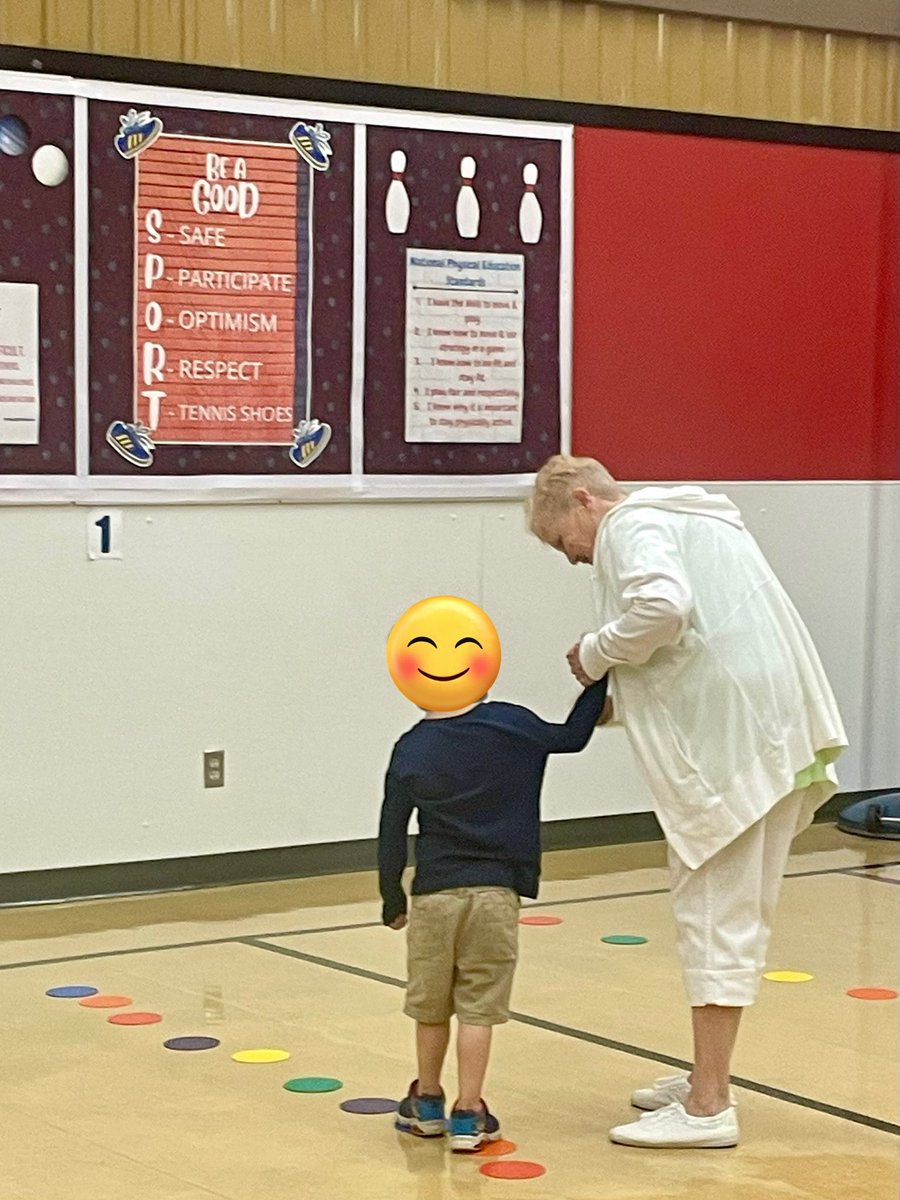 Kami Thompson tweet media