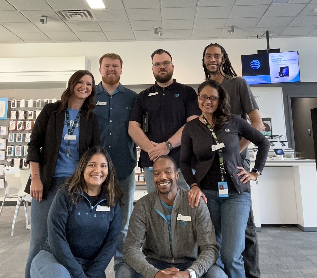 📱‼️Happy iPhone Launch Day ‼️📱