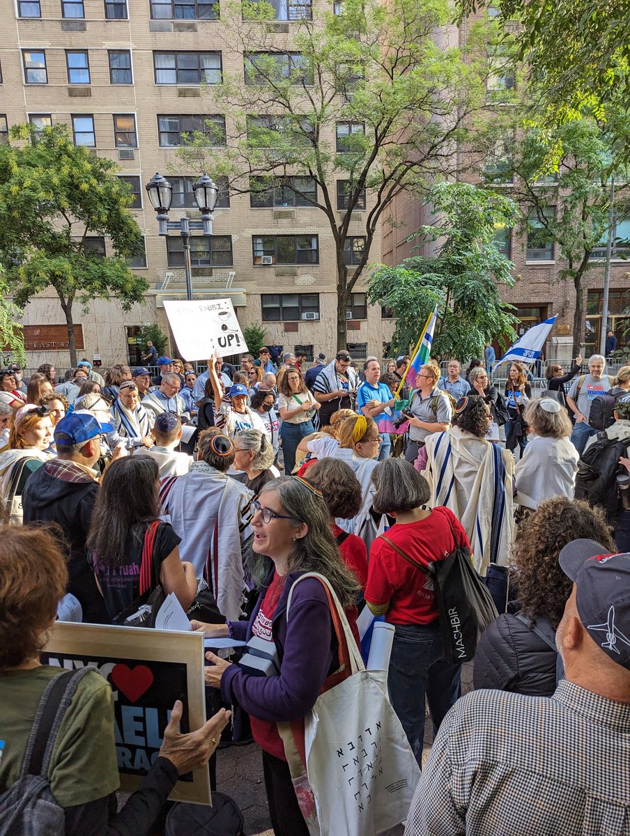 Yuval Elhanati tweet media