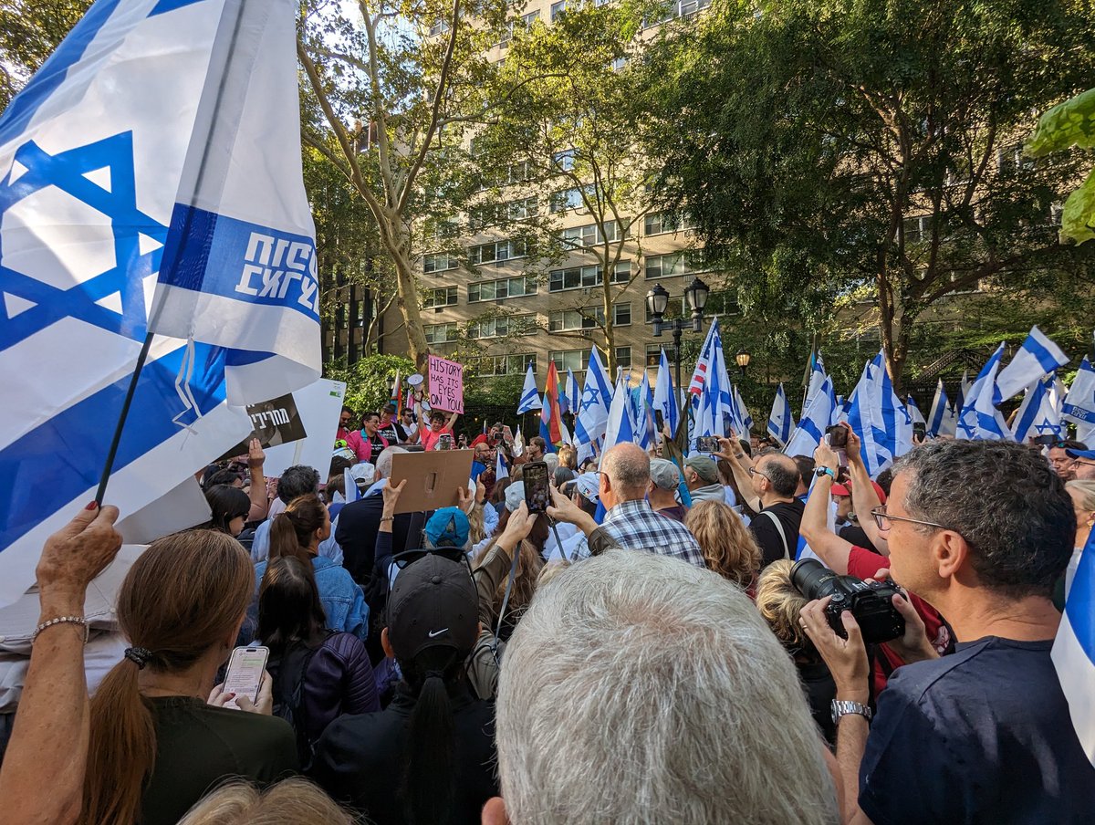 Yuval Elhanati tweet media