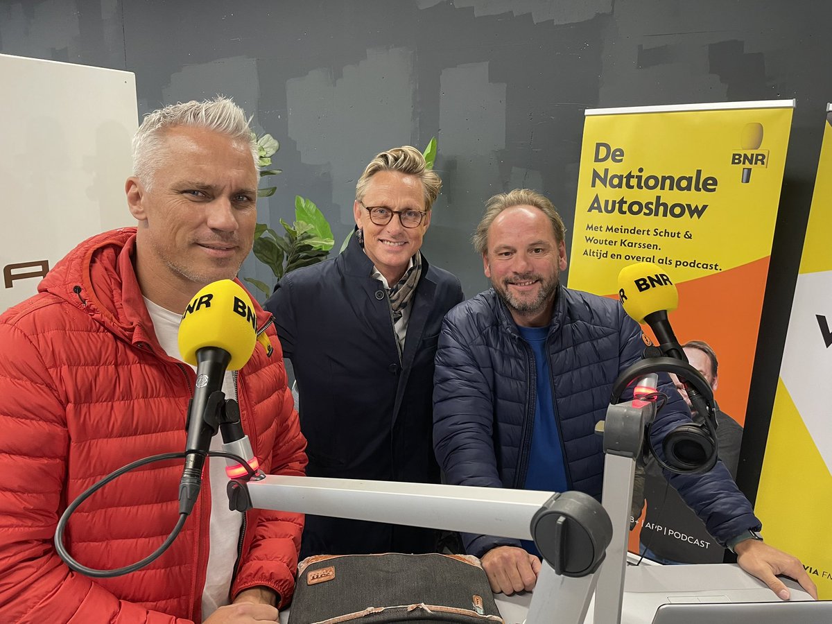 BNRautoshow's tweet image. Eerste gast is er! @BOVAG-voorzitter @HanTenBroeke over Prinsjesdag, verkiezingen en meerrrr ✅ @BNR #EVExperience