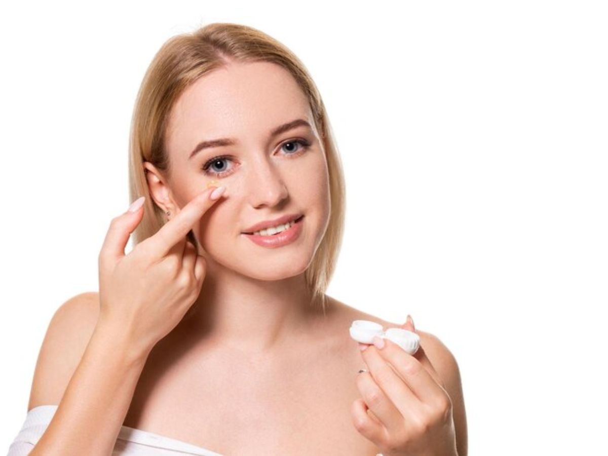 DrRFernandoOpto's tweet image. #WhitbyEyeCare #Optometrist #ContactLenses #DailyDisposableLenses #MonthlyDisposableLenses #FreedomFromGlasses #SpecialOccasions #ClearVision #HealthyEyes #EyeHealth