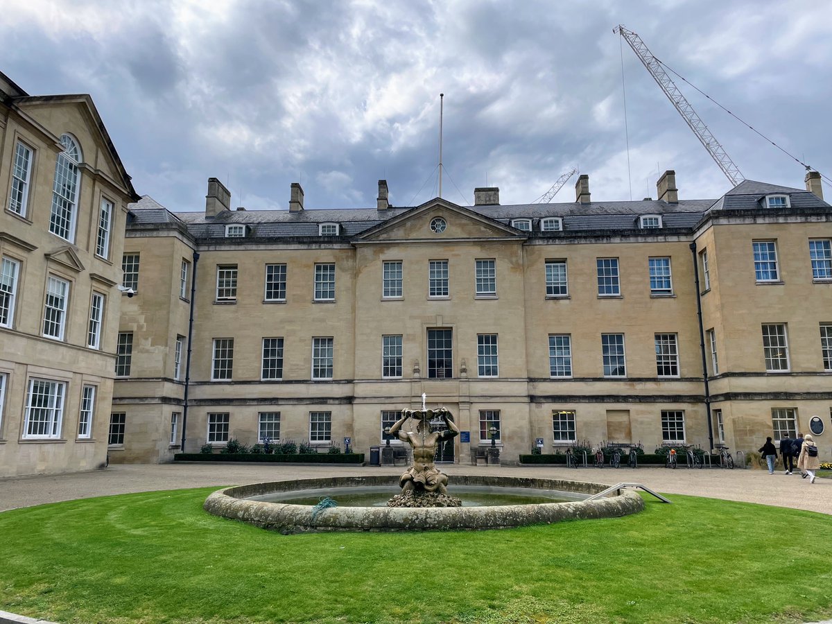 MrMHurst's tweet photo. Enjoyed attending two wonderful days of presentations and discussions on “Informal Spaces and Practices of Diplomacy” hosted at @TORCHOxford #InformalSpaces cc @WRoCAH https://t.co/Mu2FbcPvEA