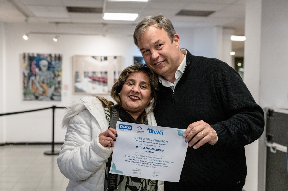 CascallaresPJ's tweet photo. Participé del Curso de Socorrismo organizado por la @unaboficial y nuestro programa solidario @causacomunbrown que incluyó el abordaje de temáticas como Socorrismo, Primero Auxilios, RCP + DEA y prevención de accidentes.

#BrownCrece cuidando a nuestra gente https://t.co/tGn9YpA1hA