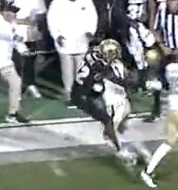 James77470220's tweet photo. @VolTilDeath @JadaSymoneRice @blackbuttrfly @RJ_Young @CUBuffsFootball @DeionSanders This could even be called a crouch from this angle… So no she’s not wrong, the call is left up to the ref https://t.co/R3acV5I37P