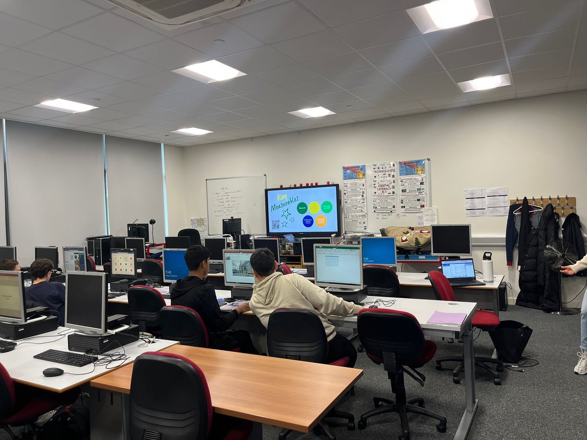 MissGill7's tweet photo. Nat 5 Business took part in the Enterprise Car Club Challenge. Thank you so much to Fraser from @EnterpriseCarC and to @Beth__DYWMoray for organising it! It was great to see the pupils apply what they have been learning in class to something they could use in the real world 😄 https://t.co/Kn4ZTIgDNC