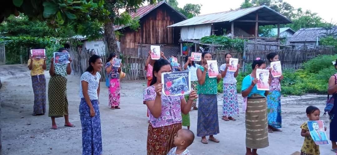 katycho22222's tweet photo. Pro democracy youths in a village from Northern part of Yinmarbin Township, are still marching with vigor to keep opposing the military dictatorship.  
#2023Sep22Coup 
#OurAmbassadorOurVoice 
#WarCrimesOfJunta 
#WhatsHappeningInMyanmar https://t.co/PlZA8g2oXI