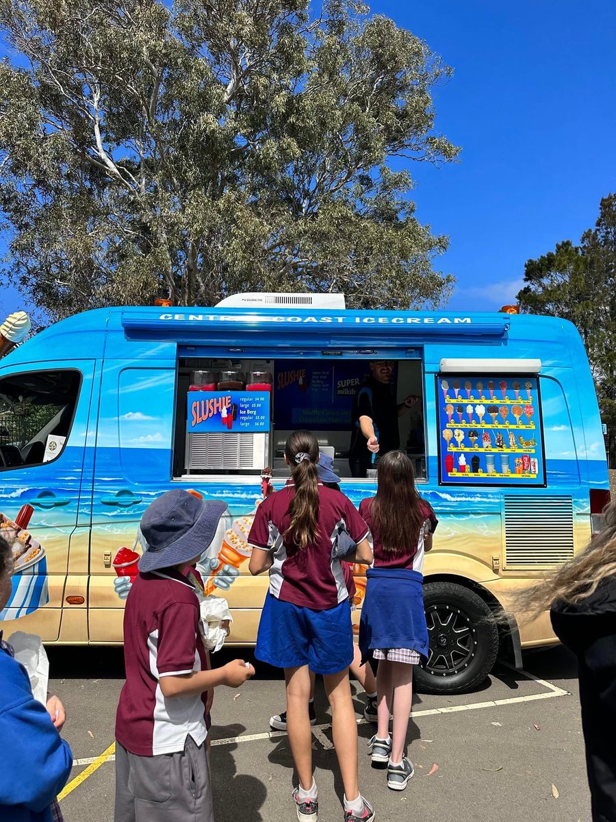 Tracey Ellen (@traceyellen6) on Twitter photo The icecream truck paid Tuggerawong PS a surprise visit with icecream for our top PBL recipients. Yum!
#lovewhereyoulearn
<a href="/JasonBaldwinDEL/">Jason Baldwin</a> <a href="/sarah_kay6/">Sarah Kay</a> <a href="/Jess_Fares/">Jess Fares</a> The icecream truck paid Tuggerawong PS a surprise visit with icecream for our top PBL recipients. Yum!
#lovewhereyoulearn
<a href="/JasonBaldwinDEL/">Jason Baldwin</a> <a href="/sarah_kay6/">Sarah Kay</a> <a href="/Jess_Fares/">Jess Fares</a>