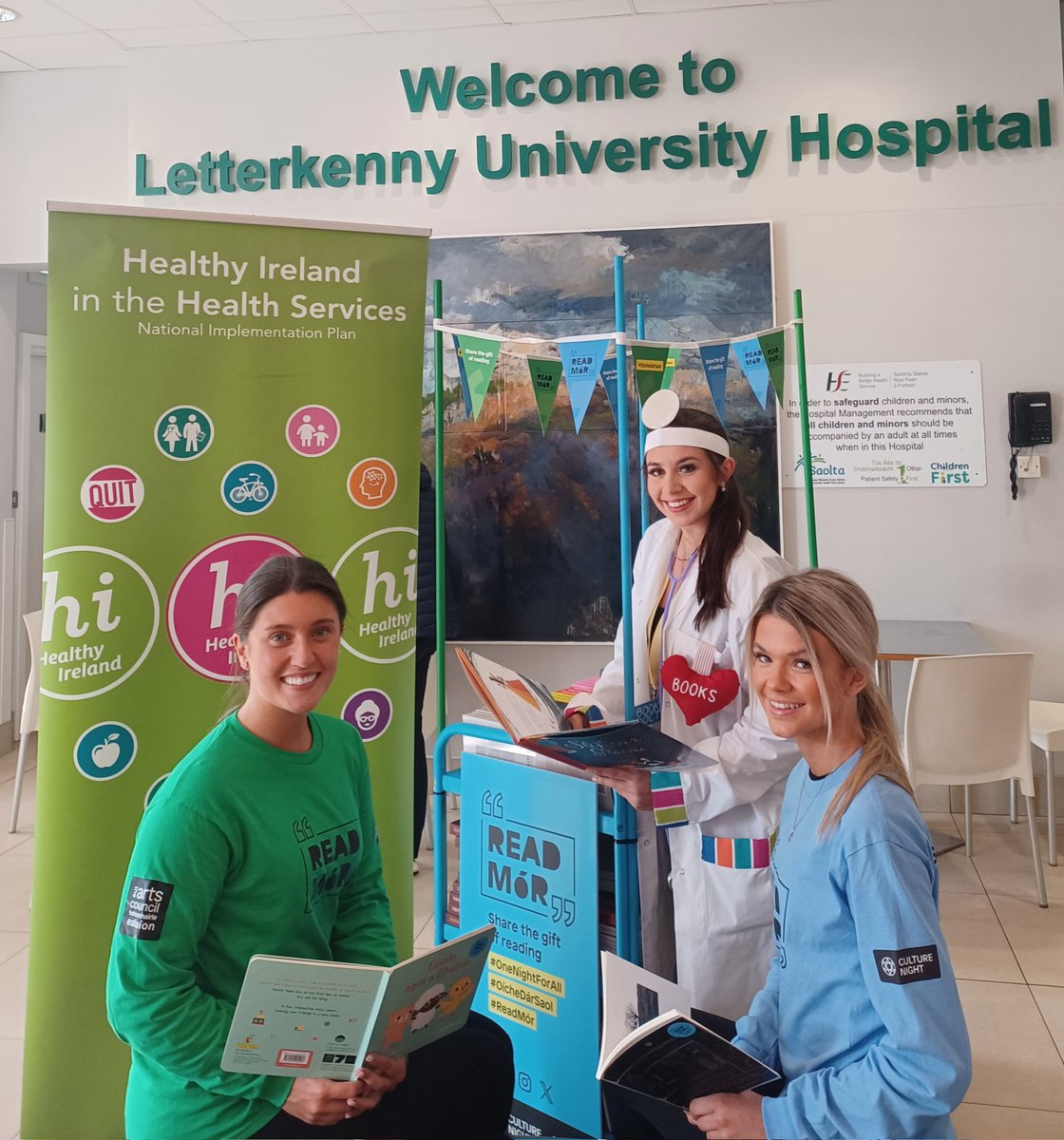 All set for Read Mór event at LUH. Patients will be receiving free books for <a href="/CultureNight/">Culture Night</a> thanks to <a href="/HealthyIreland/">HealthyIreland</a> and the Arts Council.