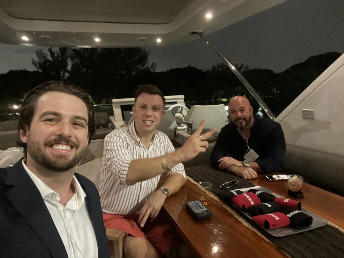 Kryptonfs's tweet photo. Tarren Macrae attended the Hedge Fund Association’s South Florida Sunset Cocktails event. It was a fantastic evening of networking!

If you’re in the Miami area and would like to connect with Tarren directly to learn more about Krypton Fund Services, please get in touch! https://t.co/kK71ot5K6m