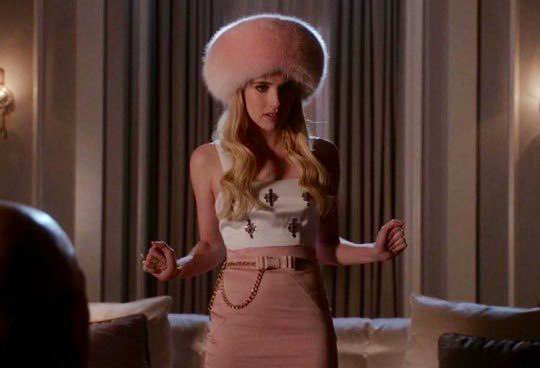 PopCulture2000s's tweet image. ‘scream queens’ was released 8 years ago today… ahead of its time.