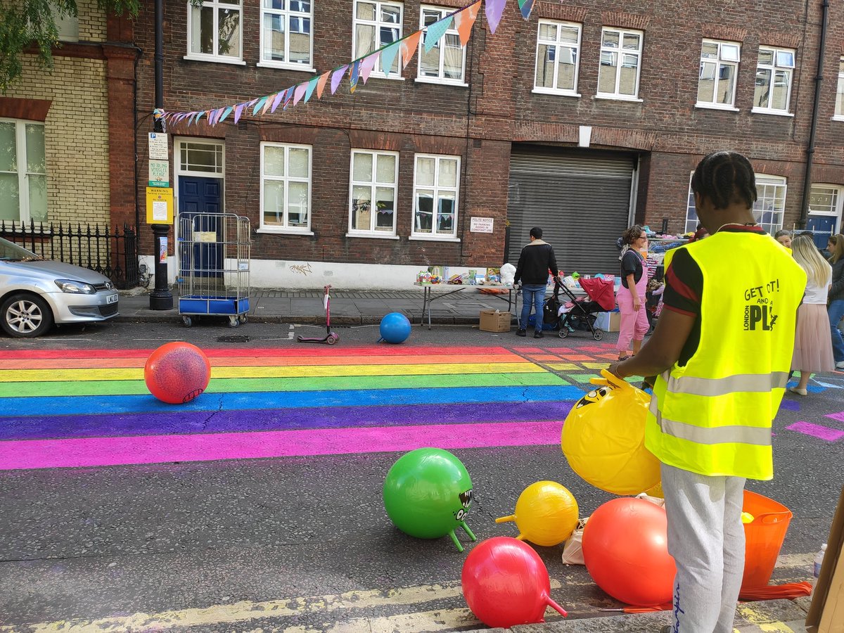 It's a tough job but someone's gotta do it @GOSHCharity #WorldCarFreeDay #playstreets