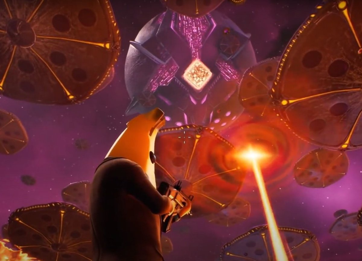 Realstunz's tweet photo. Oh man, wenn das Oma Schiff von der Letzten Realität auf die Map kommt... (Galactus war nur halb so groß...) 🫡

Oma schiff zuletzt gesehen (Weltall) "Jetzige Map" im Weltall!, Oh bro this coming hard 🫣

#Fortnite #LastReality https://t.co/SvQmdPK0a5