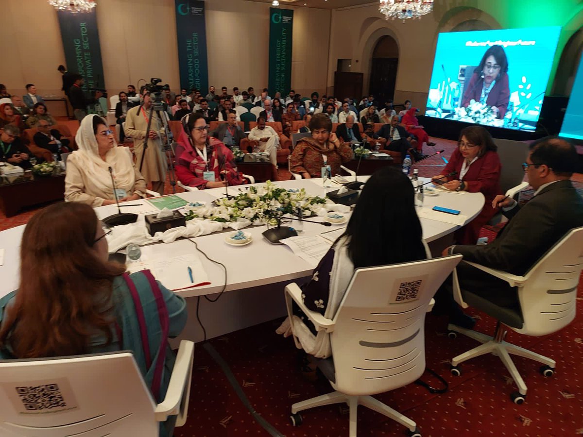 Iqraa_Munawar's tweet photo. Together with industry experts, researchers, & activists, we'll delve into the complexities surrounding child stunning & foster an inclusive dialogue.
As Every Child Matters!!!
@WBPakistanCD @PIDEpk @awqasim @Wajhullahfahim @gonwei
#ReformsForABrighterFuture https://t.co/J9pCZ4aHfc