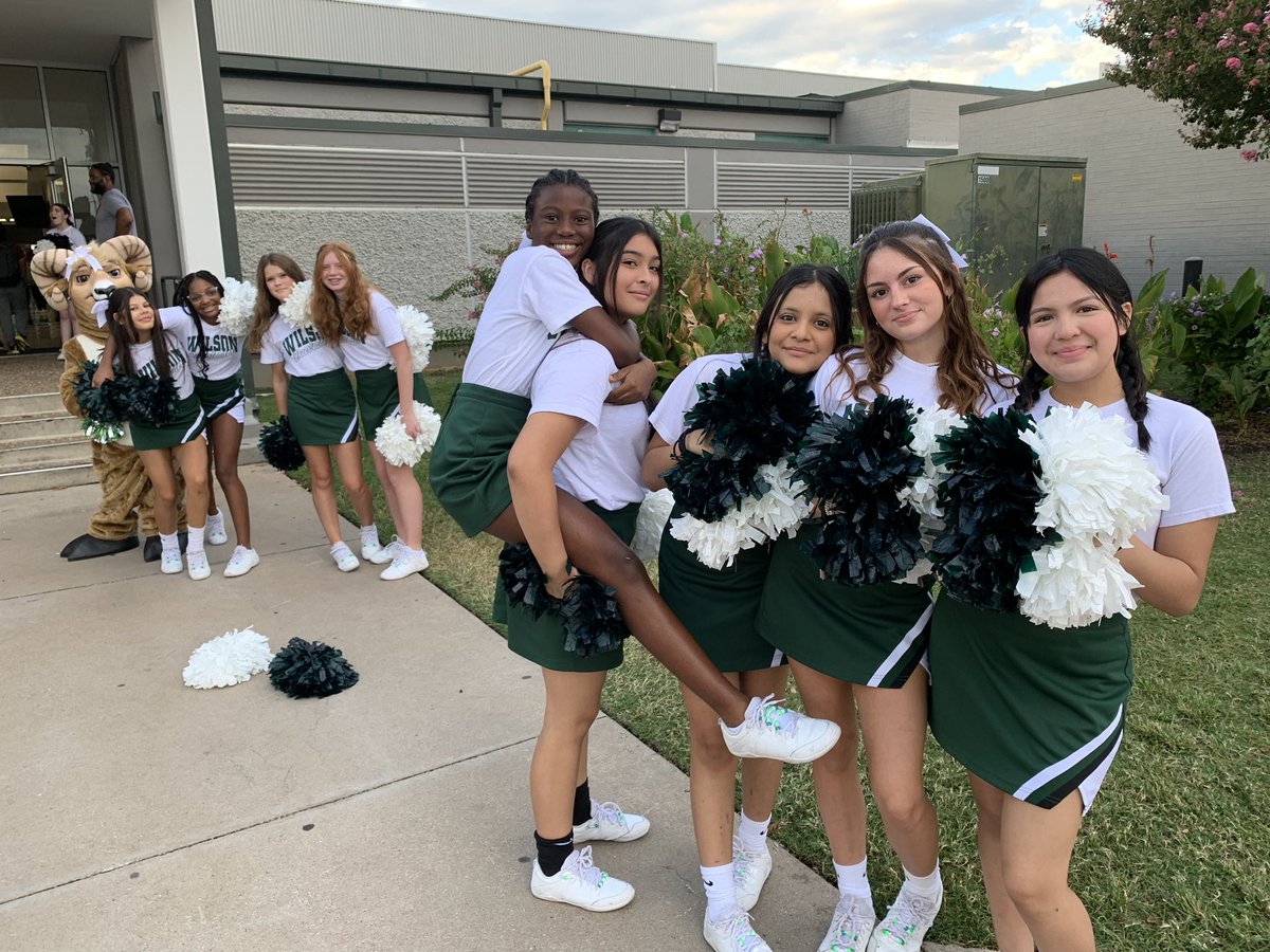 Wilson Rams tweet media