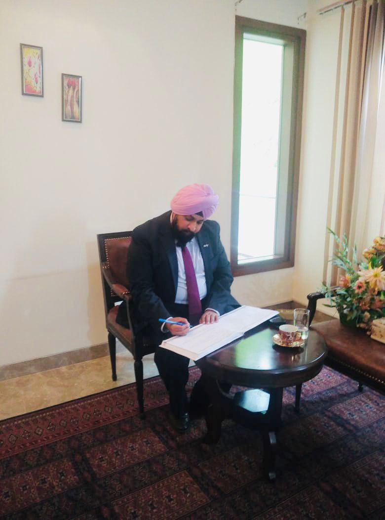 #ICIB VP North Zone Mr Puneet Singh Chhatwal paid condolences for the devastation of Storm Daniel which pounded #Libya, wreaking havoc on the eastern city of #Derna. @MEAIndia
