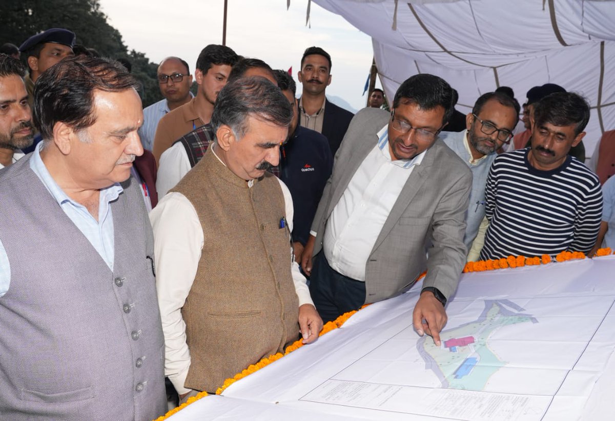 CMOFFICEHP's tweet image. आज शिमला में अनाडेल व्यू बिल्डिंग (विधानसभा अध्यक्ष के आवास) का शिलान्यास किया।इस मौके पर लोक निर्माण विभाग के अधिकारियों से आगामी निर्माण कार्य के बारे में विस्तृत जानकारी प्राप्त की और उन्हें एक वर्ष के भीतर इसका निर्माण कार्य पूरा करने के निर्देश दिए।
#HPPWD
#FoundationStone