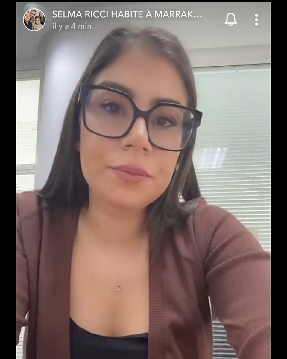 travel_kimo's tweet photo. Aujourd’hui on va afficher cette grosse voleuse de cagnotte mais vraiment elle a pas honte ni de cœur #selmaricci  #poupettekenza tu va payer on va pas te lâcher sur ma vie au Maroc ou en France 🇫🇷 on te lâchera pas #voleuse #booba #faussecagnotte #maroc #marrakech https://t.co/1xsPb0vhhA