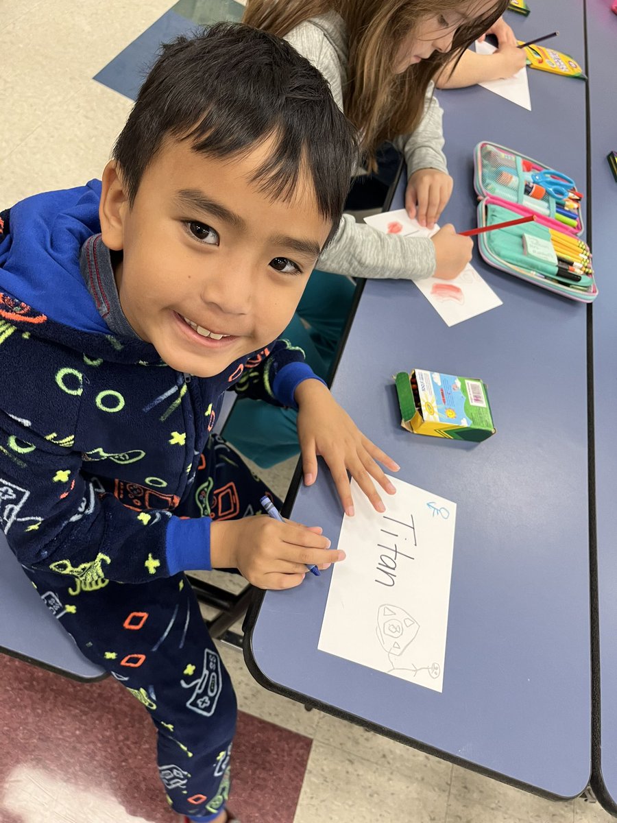 Mary Marshall tweet media