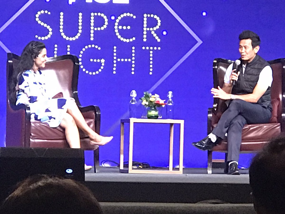Emilee16's tweet photo. The most awaited session of the evening with Bhaichung Bhutia. A great story teller, inspirational, a trend setter not just in the world of football but the entire gamut of sports in India.
#PRAXIS10 #PRHUBatPRAXIS #perksofmyjob https://t.co/wfd17y2fQd