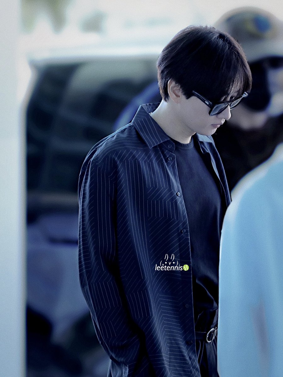 230922 ICN✈️

#은혁 #EUNHYUK
𝕡𝕝𝕫 𝕕𝕠𝕟’𝕥 𝕣𝕖𝕞𝕠𝕧𝕖 𝕥𝕙𝕖 𝕝𝕠𝕘𝕠 𝕠𝕣 𝕞𝕠𝕕𝕚𝕗𝕪