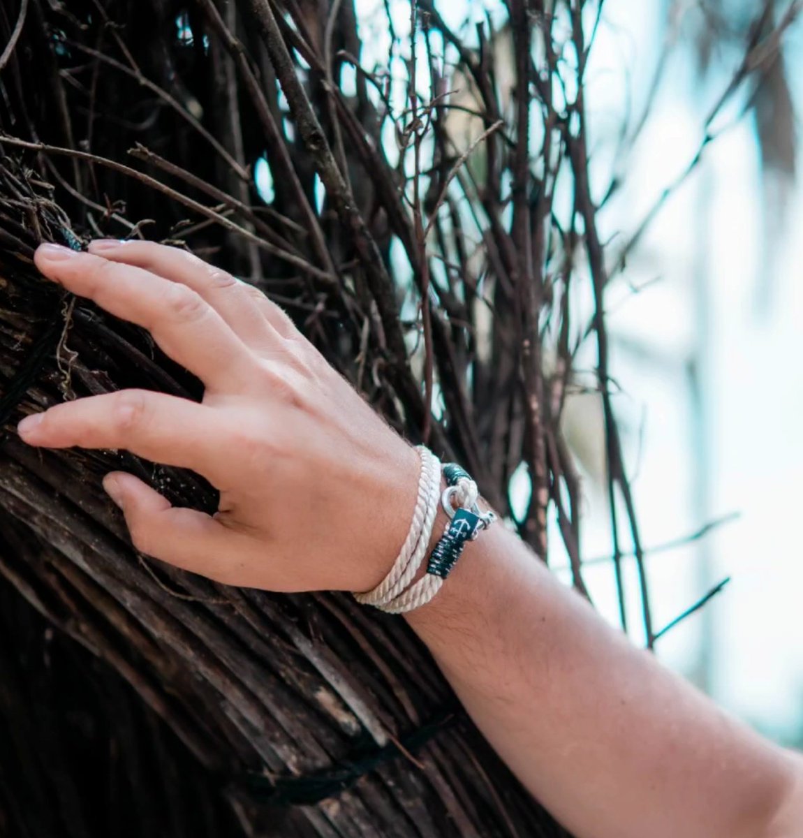 BranMarion's tweet photo. Set sail for your next adventure with the Brooke Nautical Bracelet! This stylish accessory is a must-buy for anyone looking to add a splash of the sea to their outfit.
Perfect for those spontaneous weekend getaways.
Shop it now: https://t.co/Pr51FXq6Pe 🌊⛵🏝️ #BranMarion https://t.co/xLkrSaFeKp