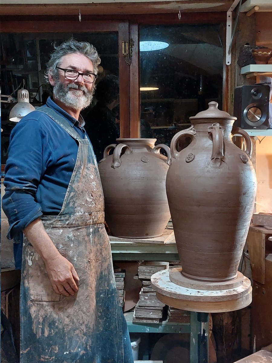 douglasfitch1's tweet image. All go in the workshop, enjoying making these bigger pots for our upcoming exhibition at the @ScottishGallery 
#slipware 
#fitchandmcandrew
#bigpots
#studiopottery