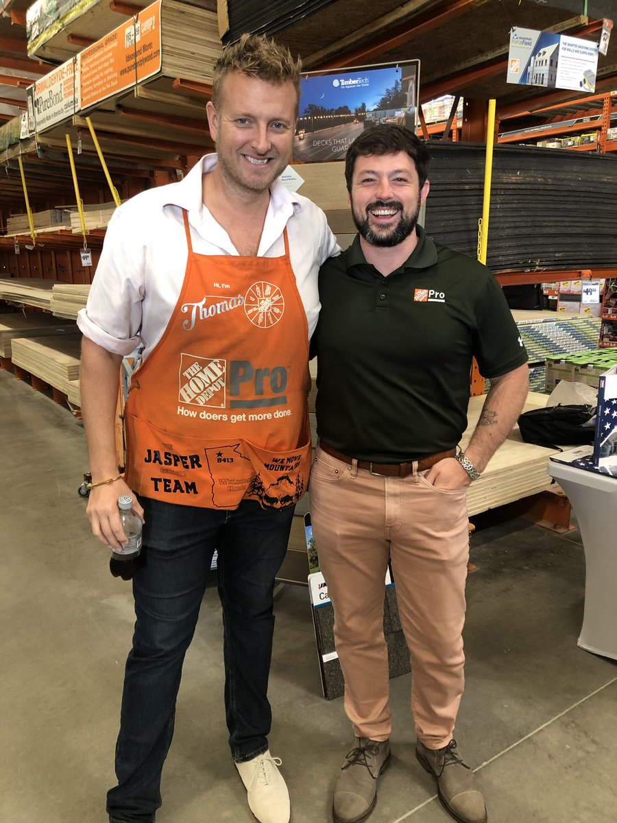 Robin Leonard tweet media