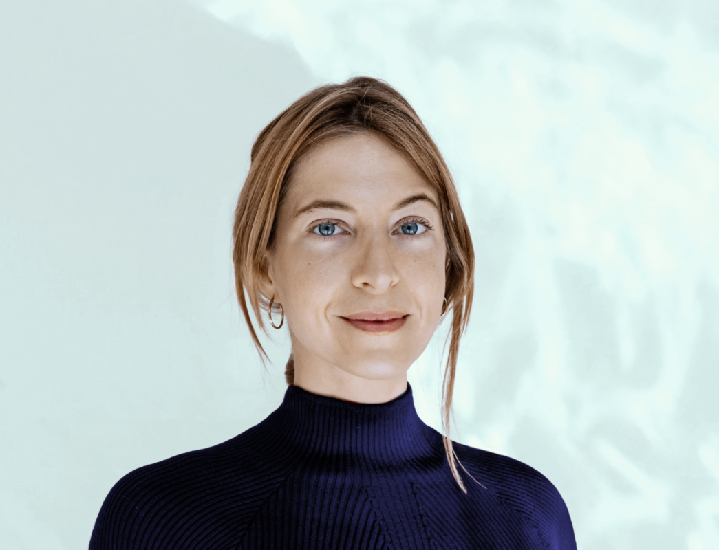 Die  Deichtorhallen Hamburg bekommen zum 1. Februar 2024 mit Nadine Isabelle Henrich eine neue Kuratorin für das Haus der Photographie. Die 33-jährige Fotografieexpertin war zuletzt u.a. am Getty Research Institute in Los Angeles tätig.