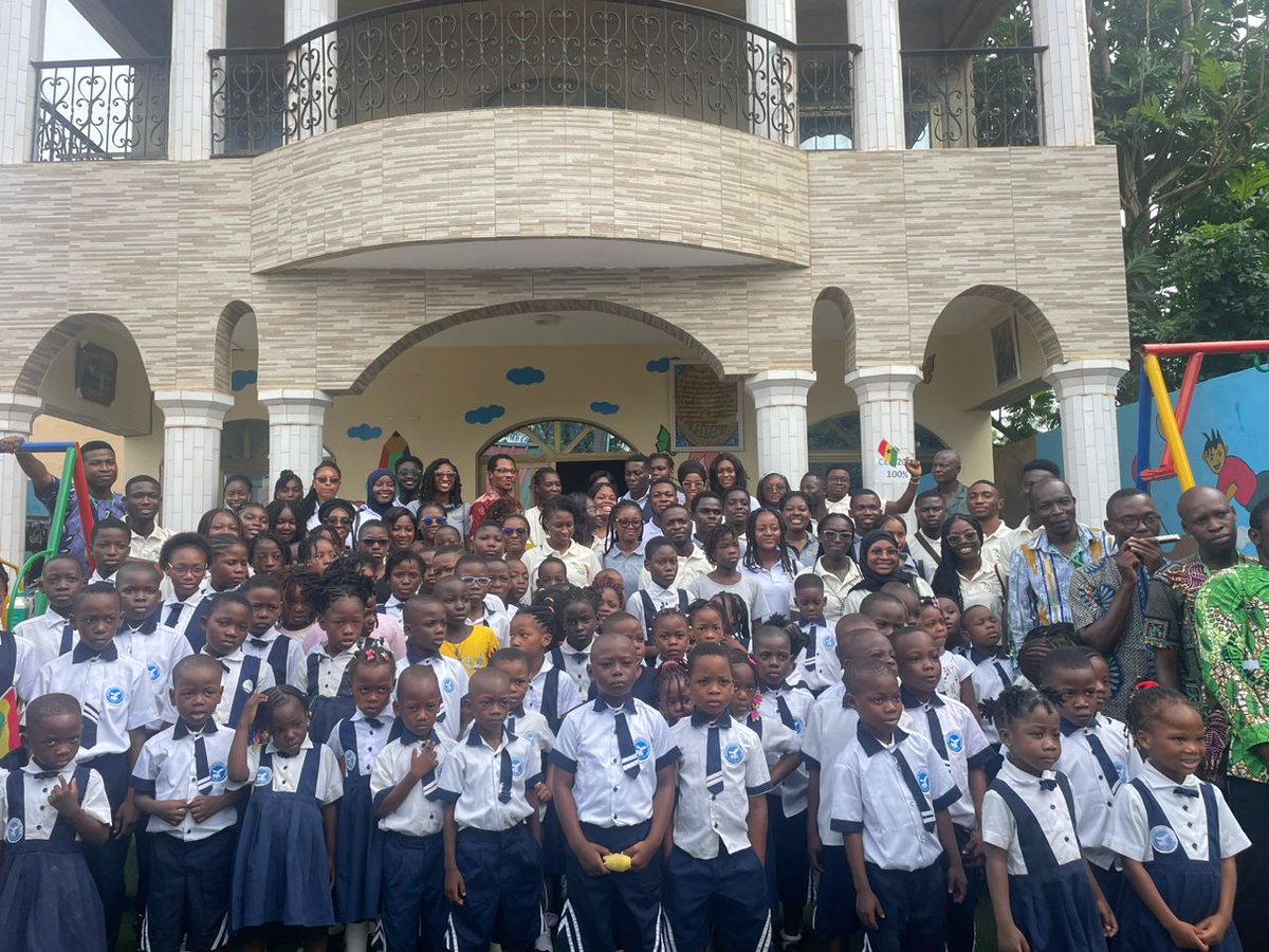On 15th September, 2023,we visited Leaders International Academy; the only school in Benin that runs the Ghanaian academic curriculum
Looking at how intelligent,confident and ethical these pupils were, I realized how improved Africa will be if early leadership grooming is adapted