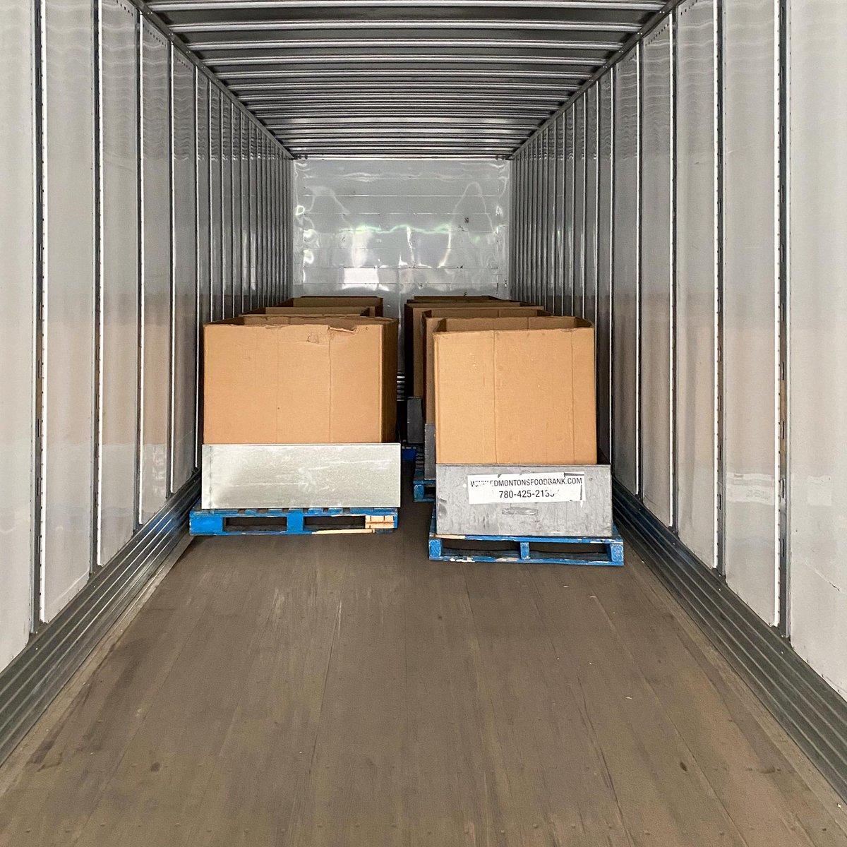 yegfoodbank's tweet photo. EDMONTON FOOD DRIVE 2023 IS TOMORROW!

We are loading about 260 of these bins into trucks to fill with food donations at various locations around the city. 

#yeg #edmonton #EdmontonFoodDrive https://t.co/OV1cHikifG