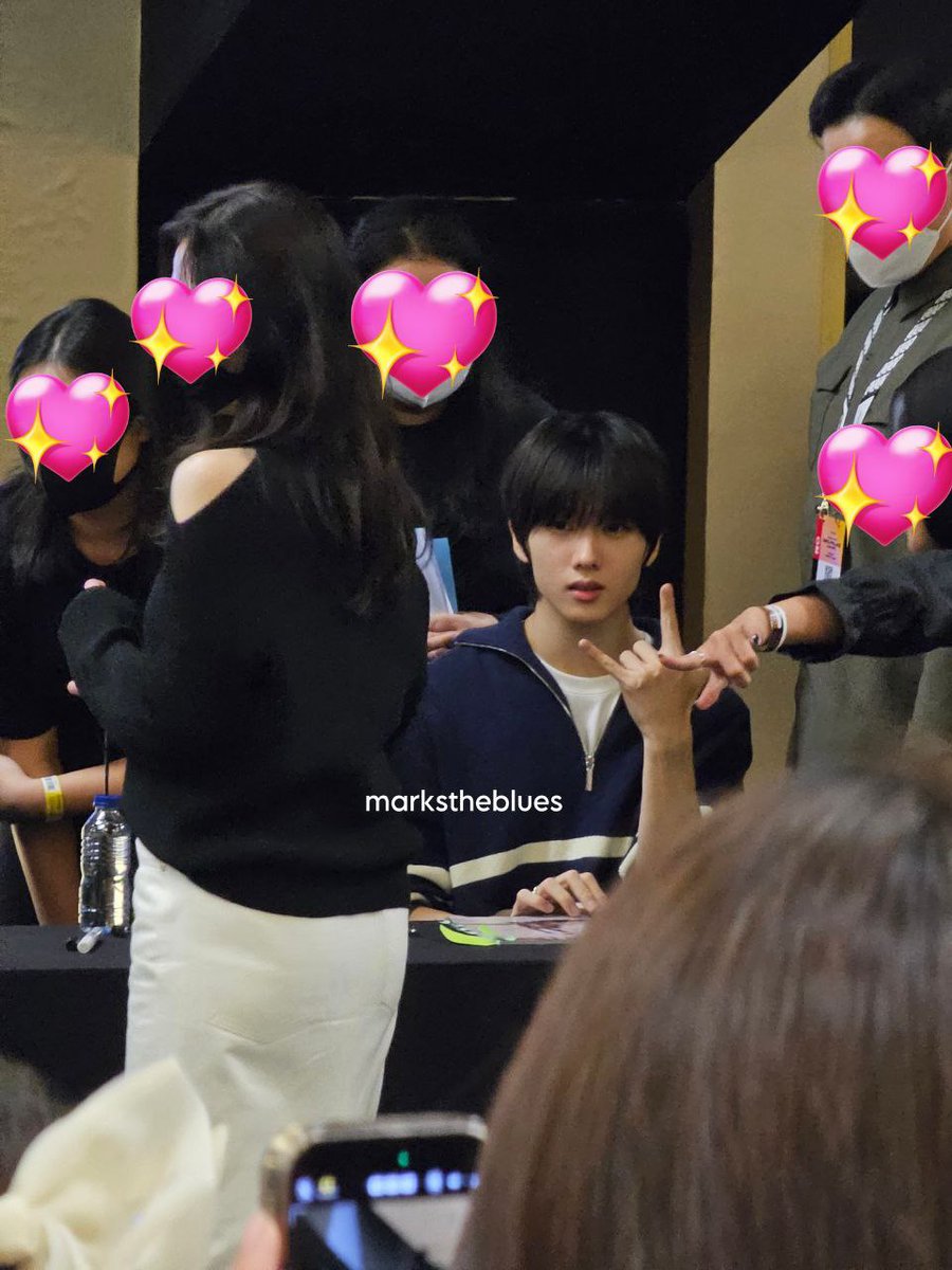 nct_menfess's tweet photo. JISUNG KALAU KE INDO KENAPA JADI MODE DEK ICUNG BANGET 😭😭 GEMESSS😭😭😭 NCT! https://t.co/XNOeIJEGad