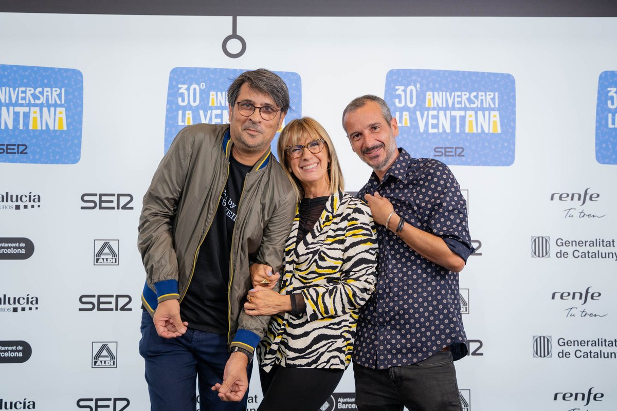 laventana's tweet photo. No nos digáis que estas fotos no son preciosas...😍

¿No estáis deseando escucharlos a todos juntos?

Especial 30 aniversario de #LaVentana #30AñosContigo
https://t.co/MoCU6LJXPW https://t.co/EAHvC0O4ee