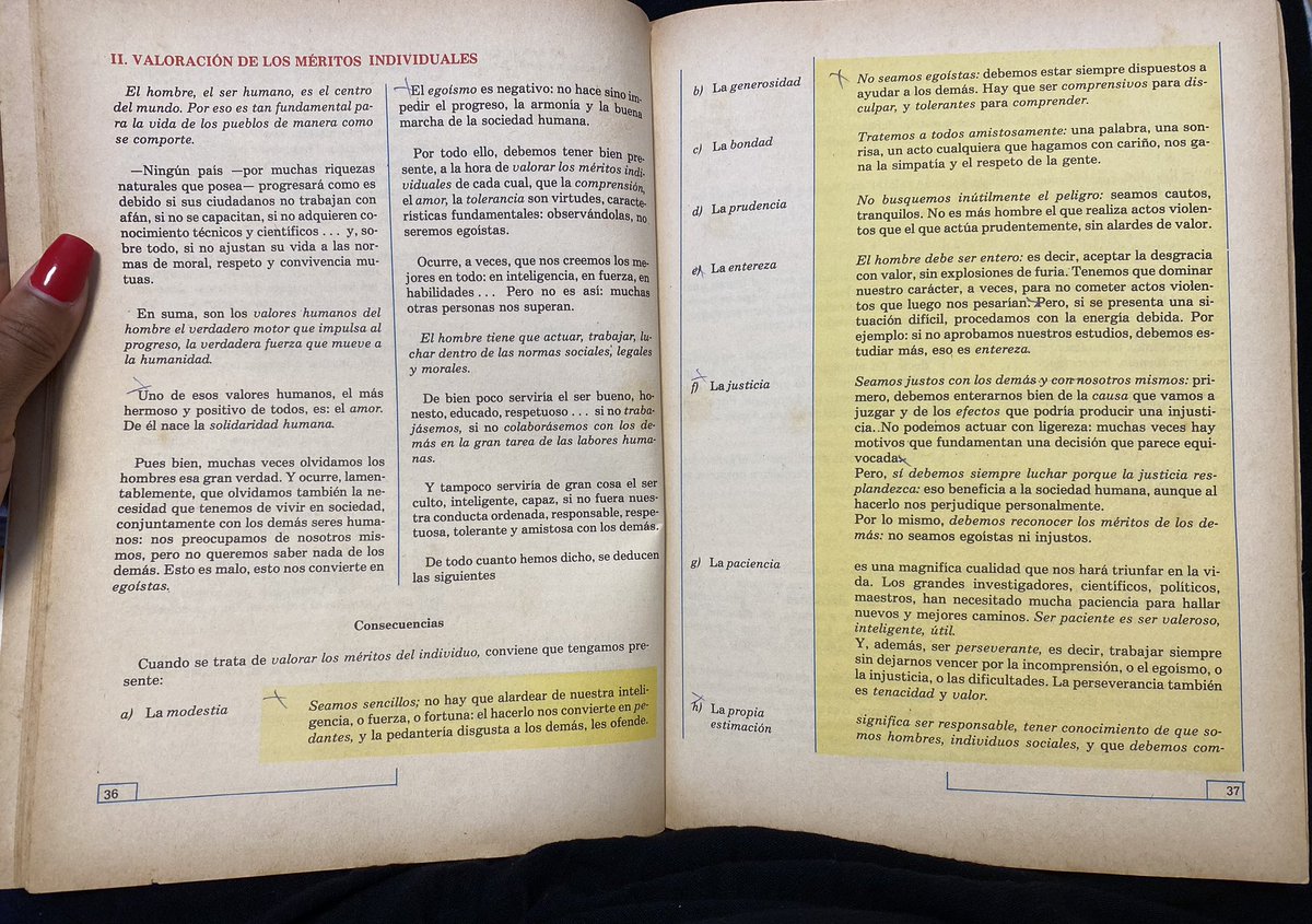 nazlyescalona's tweet photo. Sé que el tema es Tocorón y El Niño Guerrero, pero vengo a compartirles lo que me he encontrado en este libro del año 1972. Hubo una Venezuela 🇻🇪 donde se hablaba a los jóvenes sobre modestia y trabajo. 

En 1973, fluyó tanto dinero🛢️💵que adiós modestia: “Tá barato! dame 2”.🤑 https://t.co/ZsW0v2BnC2
