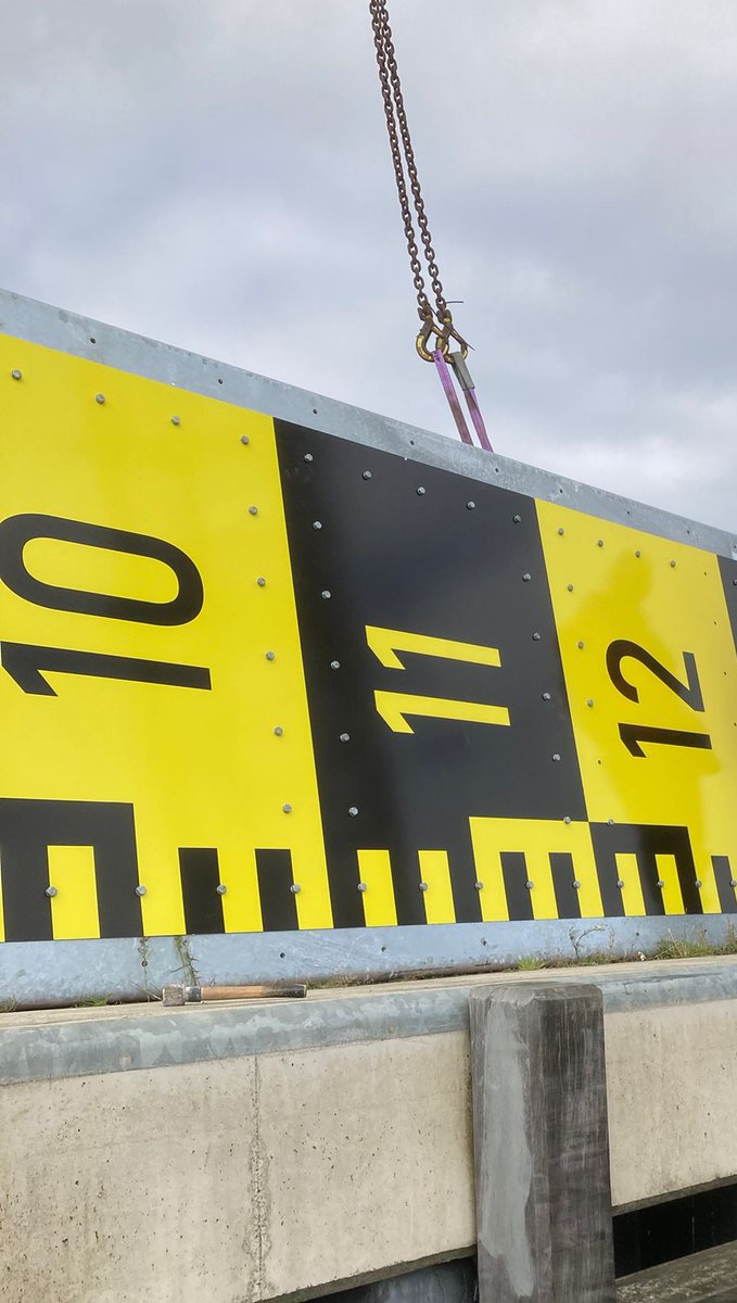 Verkeersleider Rolph tweet media