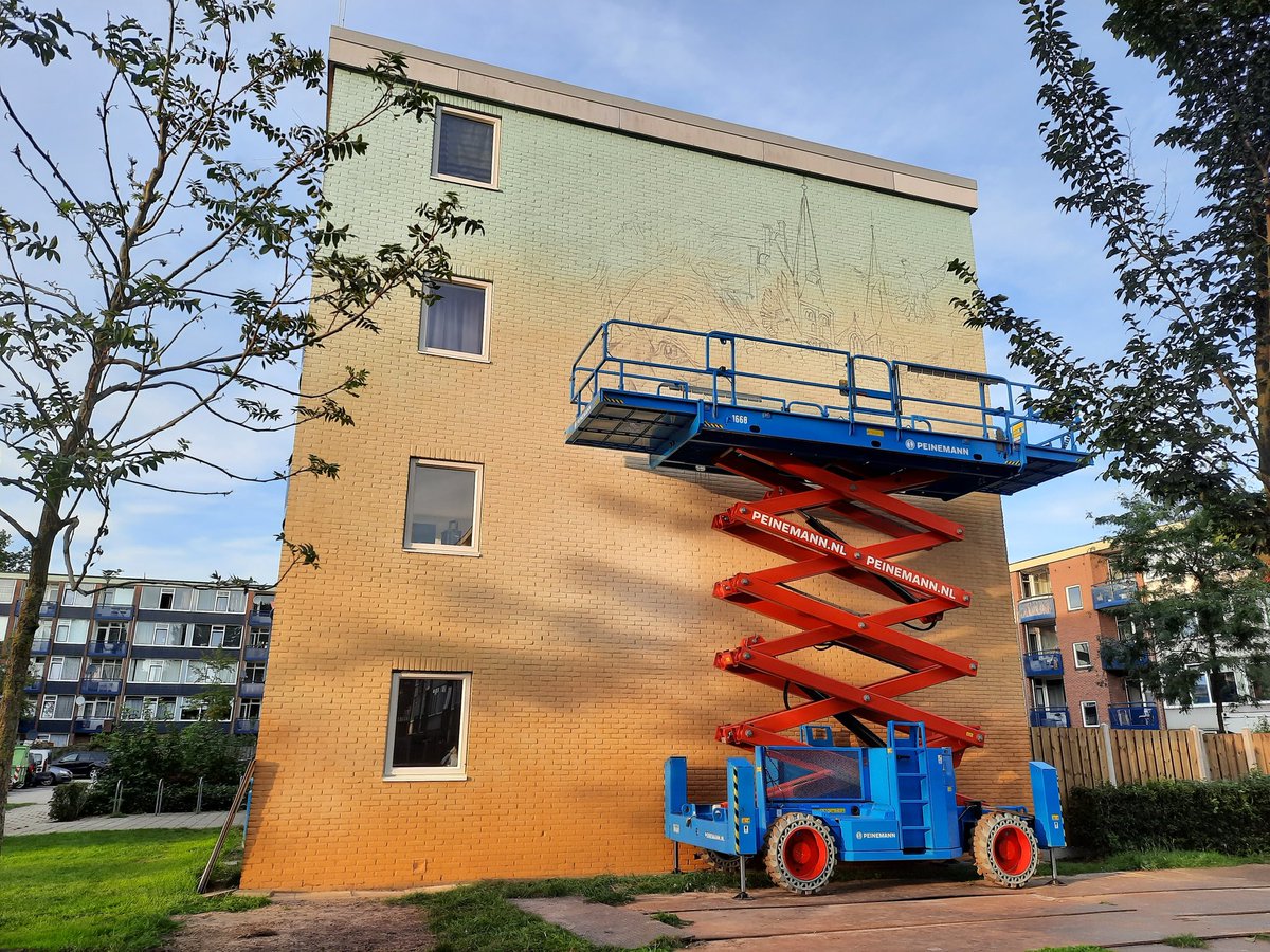 <a href="/rsdegeest/">Rob de Geest</a> <a href="/streetartstreet/">StreetArtStreets</a> <a href="/WBieder1/">Woonbedrijf ieder1</a> <a href="/studiogiftig/">Studio Giftig</a> Oh wow, het is heel mooi geworden! Ik was er een tijdje terug en vroeg me hoe het ging worden. En met Bep Spa erin verwerkt, heel bijzonder. Complimenten aan de makers.